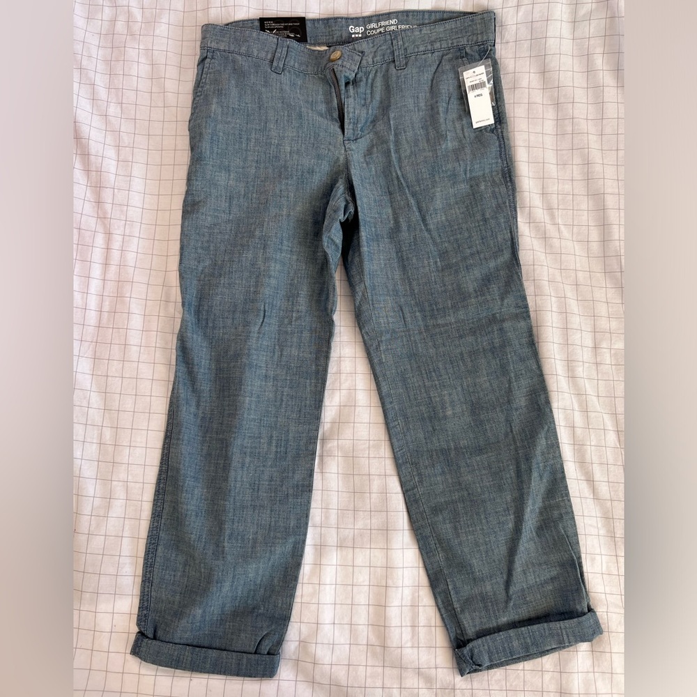 GAP Girlfriend pants - size 4/27R. Brand new with tags.